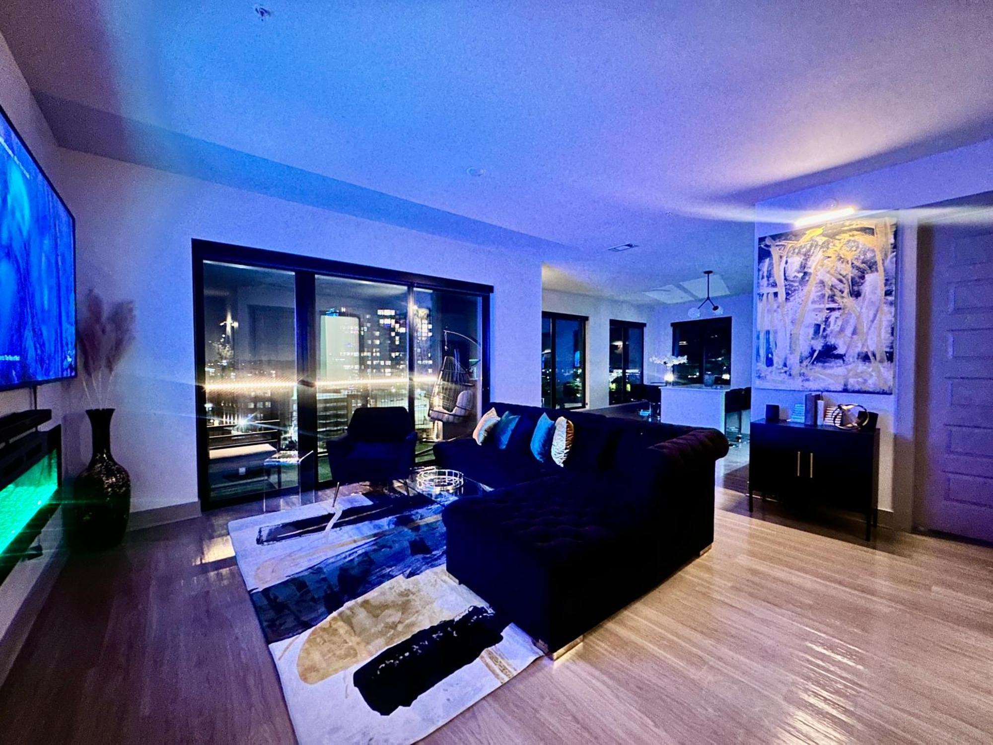 Modern Luxury At The Interlock Apartment Atlanta Bagian luar foto