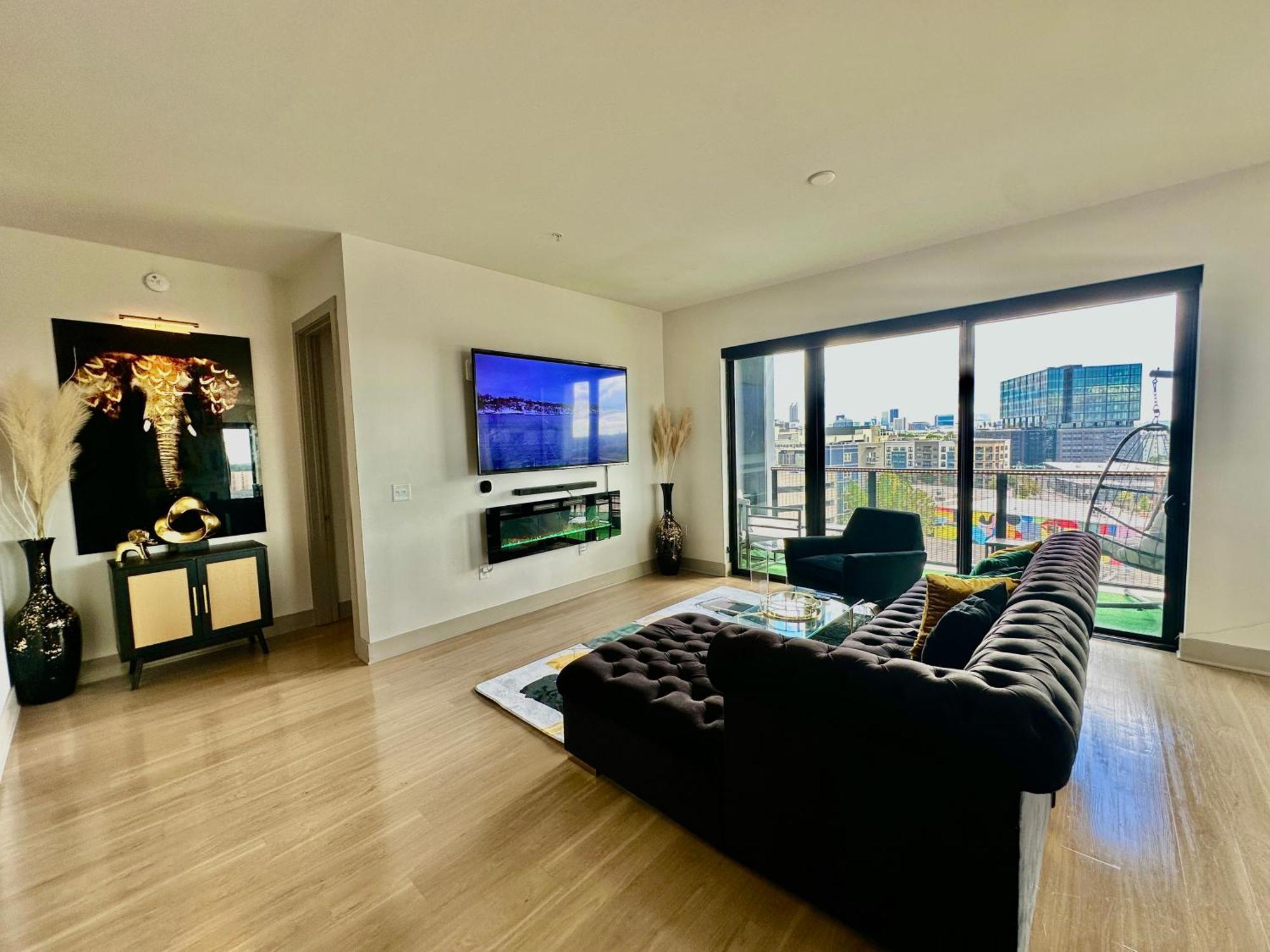 Modern Luxury At The Interlock Apartment Atlanta Bagian luar foto